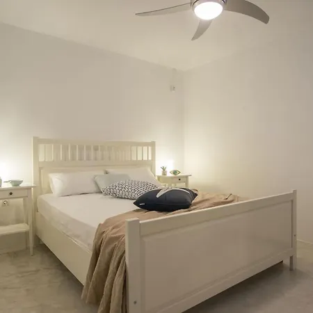 Apleton Villas Parikia (Paros)
