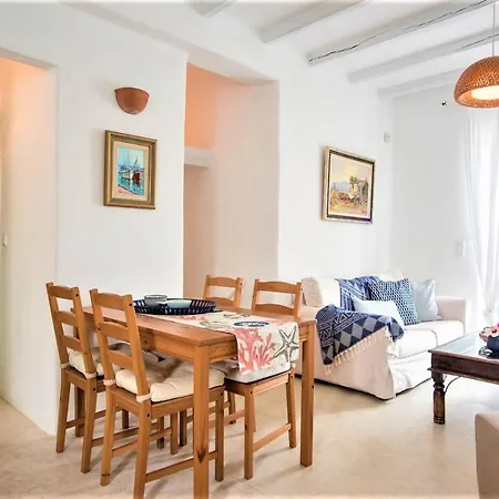 Apleton Villas
