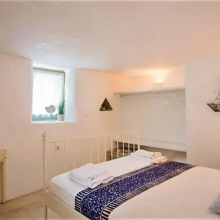 Apleton Villas *